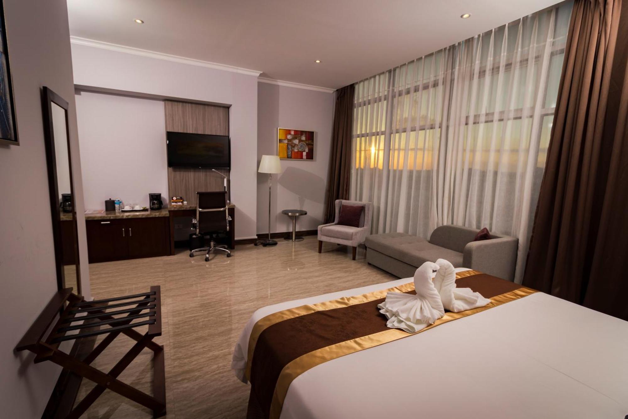 Hotel City Plaza & Suites Давид Екстер'єр фото