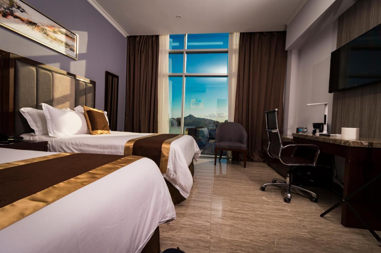 Hotel City Plaza & Suites Давид Екстер'єр фото