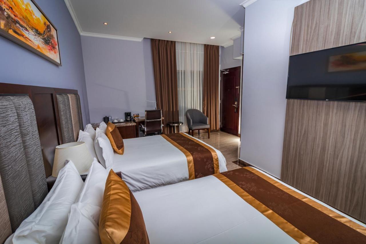 Hotel City Plaza & Suites Давид Екстер'єр фото